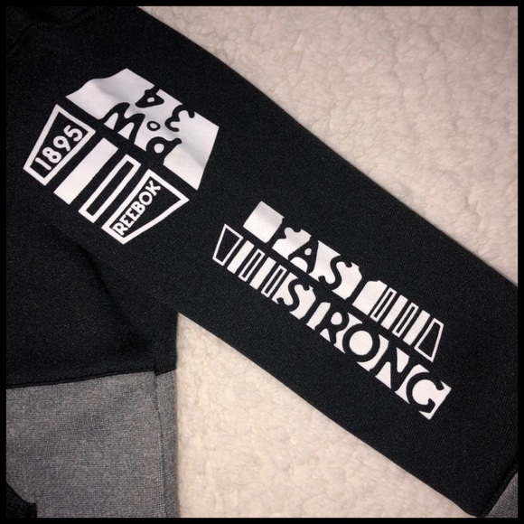 Reebok Set - Picture 6 of 8